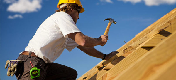 DS TOITURE 64 : Couvreur Zingueur Charpentier dans les Pyrénées-Atlantiques (64) : Travaux de charpente, traitement des bois, couverture, zinguerie, nettoyage démoussage et peinture hydrofuge toiture : Pyrénées-Atlantiques (64) ds toiture64